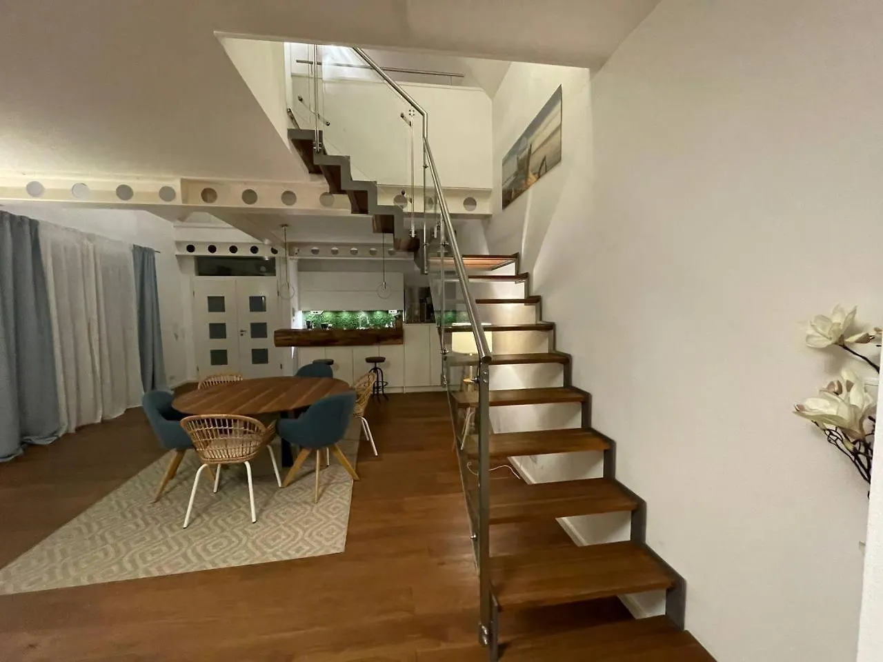 Rooftop Loft Flat For 4 Guests München Apartment