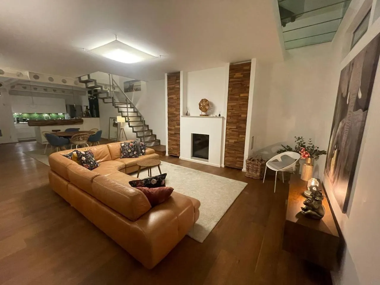 Apartment Rooftop Loft Flat For 4 Guests München