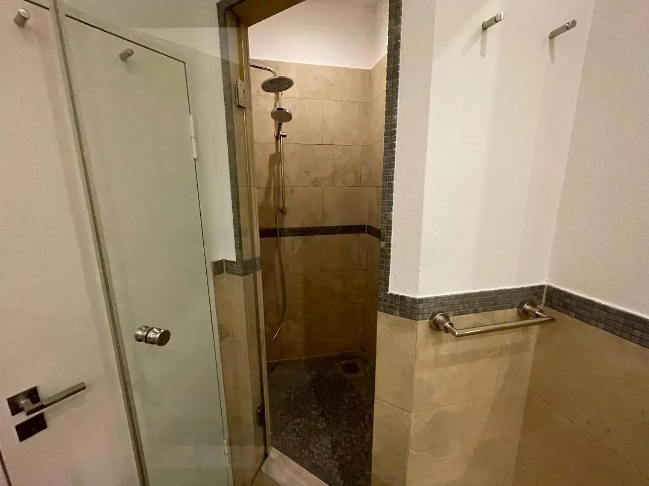 Rooftop Loft Flat For 4 Guests 慕尼黑 公寓